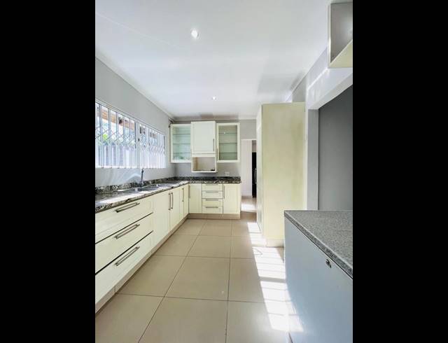 3 BEDROOM HOUSE FOR SALE IN FARNINGHAM RIDGE